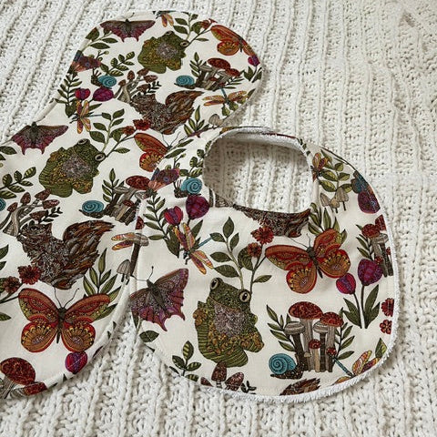 Woodland Animals Bib and Burp Cloth