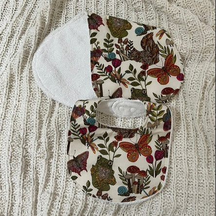 Woodland Animals Bib and Burp Cloth